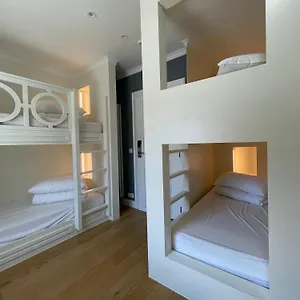 Hostel Lybeer, Bruges
