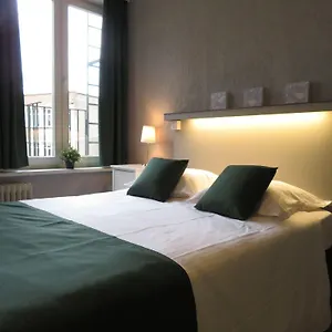 Notre Dame Hotel